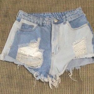 Cute shorts size small